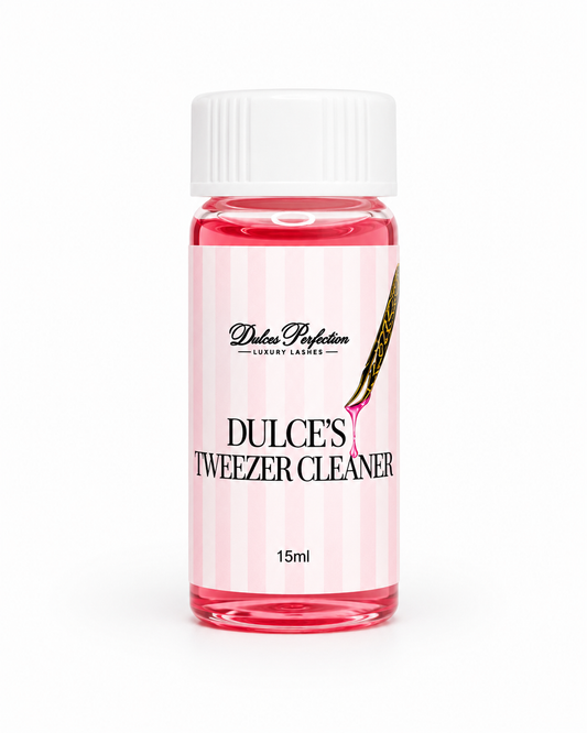 DULCE’S TWEEZER CLEANER