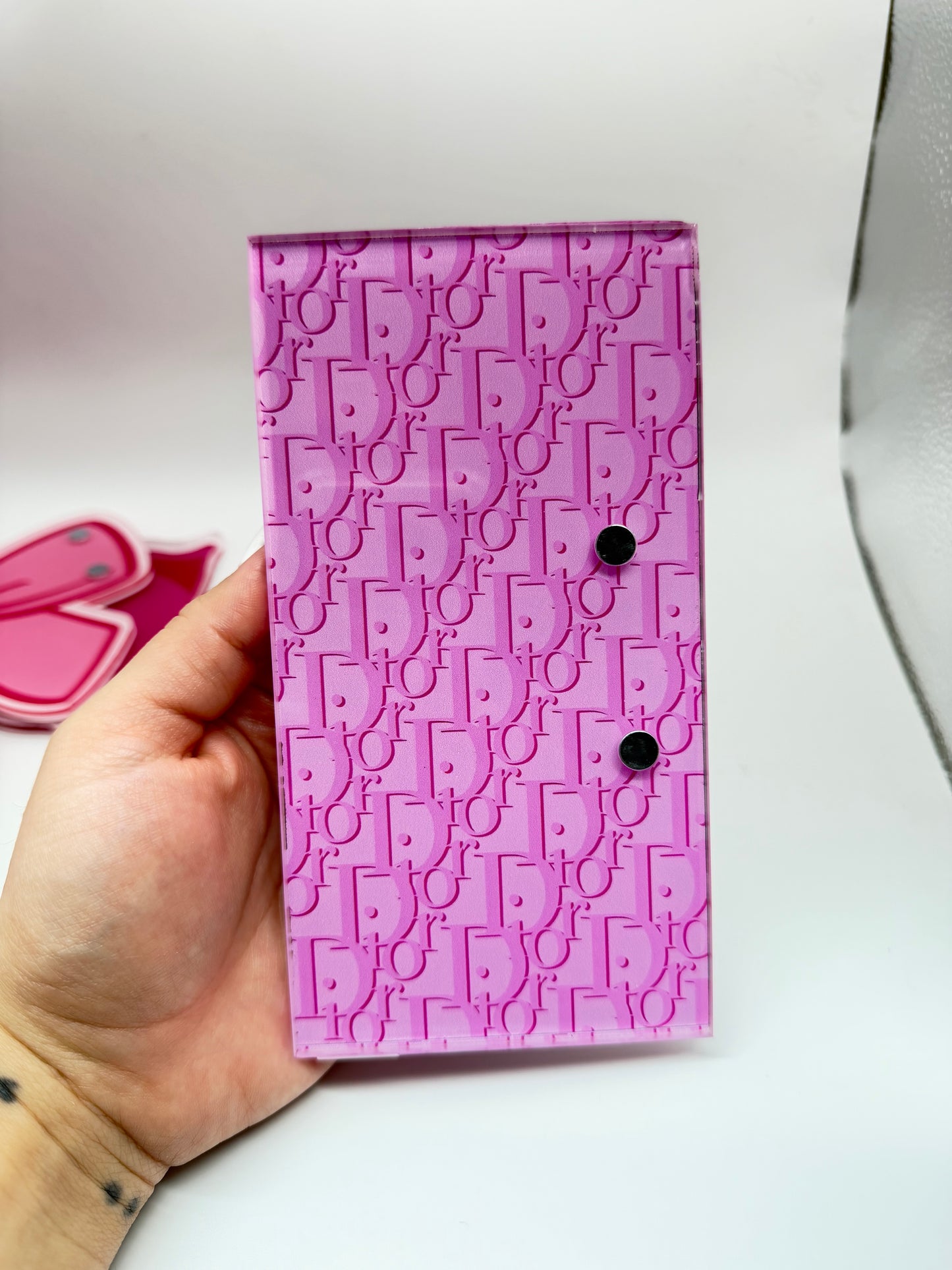 Lash Tiles